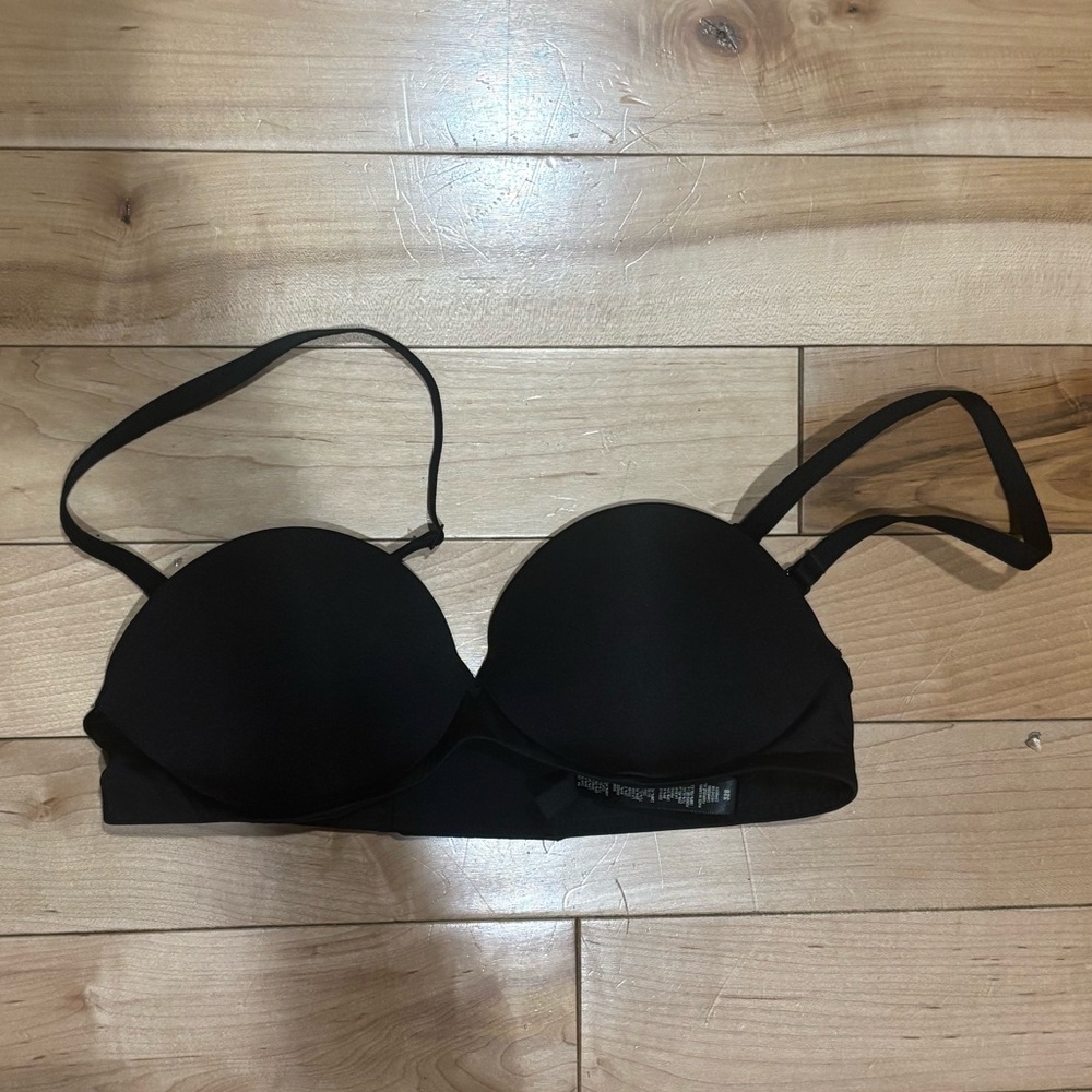 VICTORIA’S SECRET BLACK PADDED PUSH-UP BRA